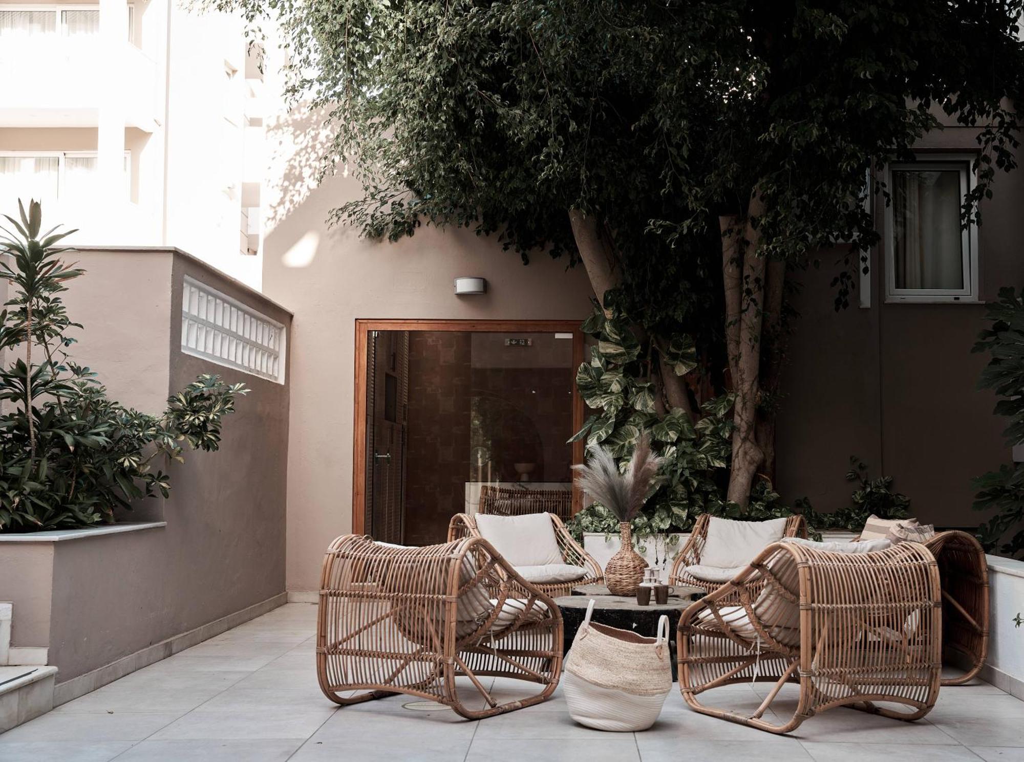 Troulis Apart-Hotel Bali  Экстерьер фото